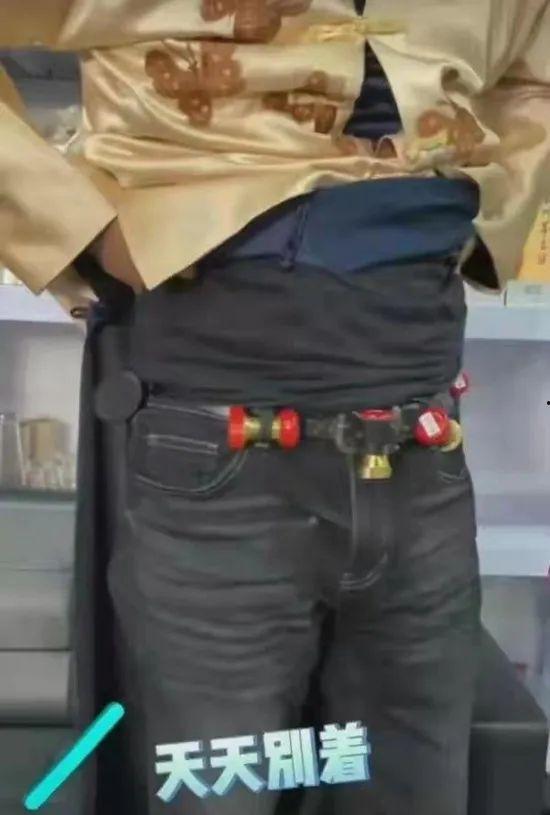 成人裤腰太短怎么接视频